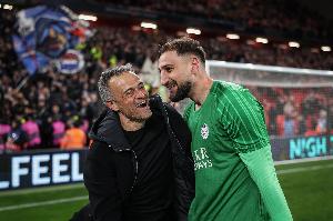 九游体育-队报：多纳鲁马随队训练，备战巴黎vs昂热的比赛