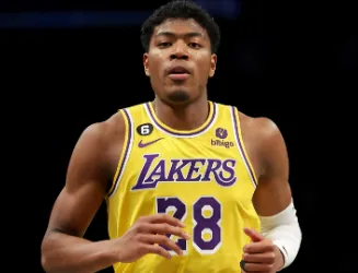 九游体育-八村垒今日砍下22分10篮板,个人赛季第7次砍下20分+